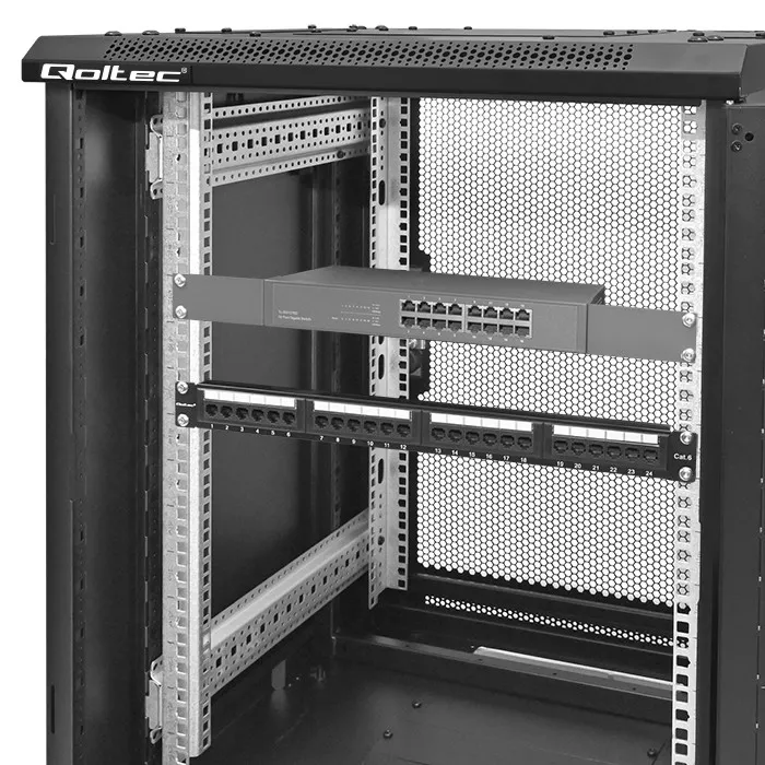 Idealna organizacja i bezpieczeństwo IT - poznaj szafę instalacyjną RACK Qoltec 19'' 15U
