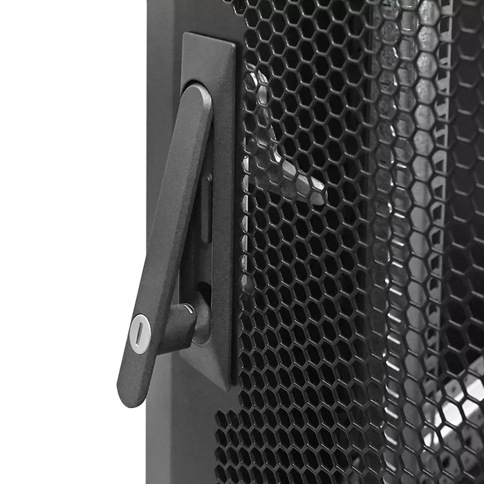 Idealna organizacja i bezpieczeństwo IT - poznaj szafę instalacyjną RACK Qoltec 19'' 15U